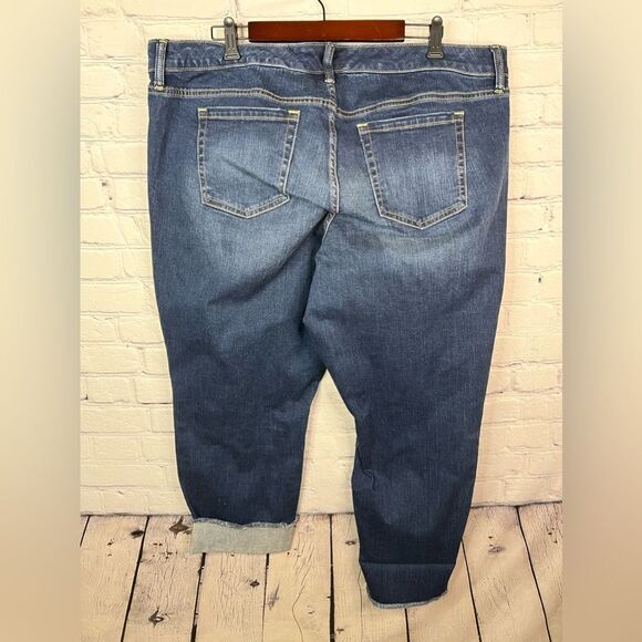 Torrid Plus-Size Crop Boyfriend Straight Vintage Stretch Mid-Rise Jean size 20R - Picture 3 of 9